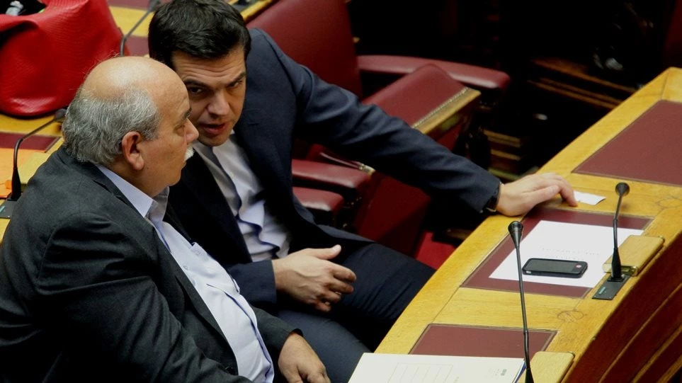 Ολη η αλήθεια για τις πρόωρες κάλπες: Γιατί φούντωσε το σενάριο – «Ηρωική» απόδραση σχεδιάζει ο Τσίπρας – Τι ετοιμάζουν οι «53»